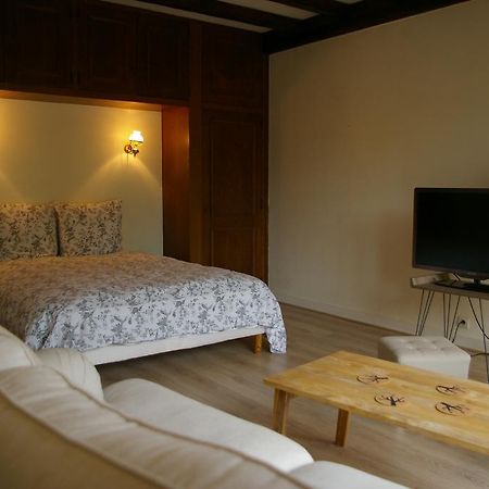 Apartament Juniper House Vulaines-sur-Seine Zewnętrze zdjęcie